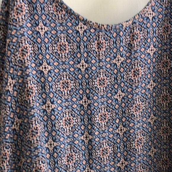 Flowy tank top in beautiful print - Picture 6 of 10